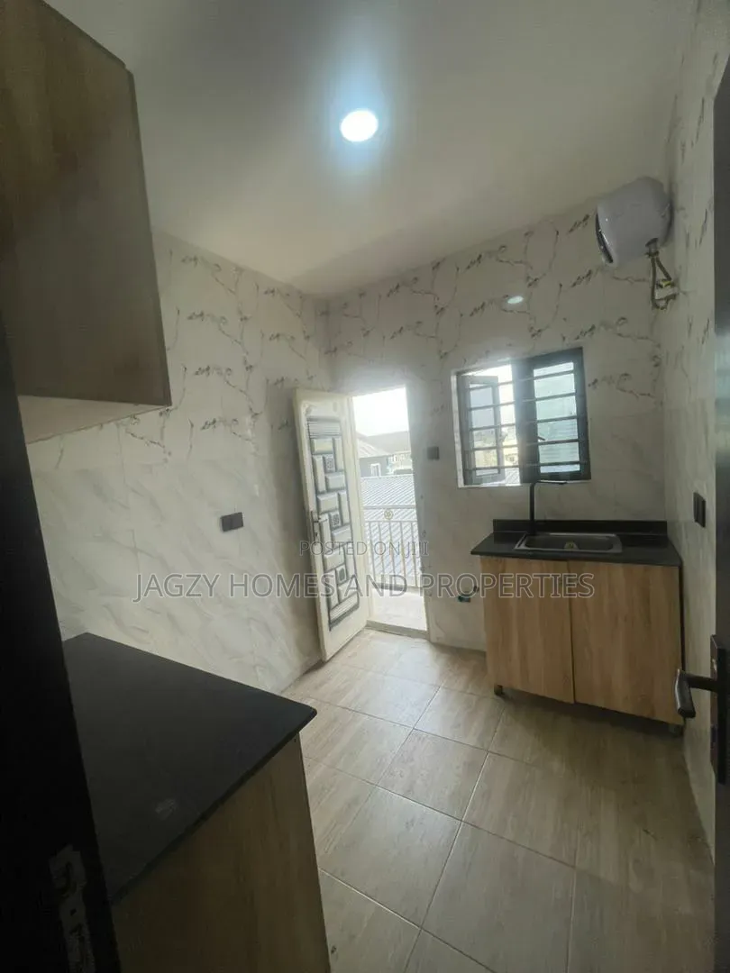 2bdrm Apartment in Silver Point Estate, Ado / Ajah for rent in Ado / Ajah