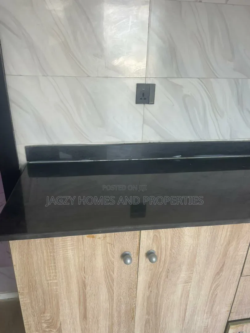 2bdrm Apartment in Silver Point Estate, Ado / Ajah for rent in Ado / Ajah