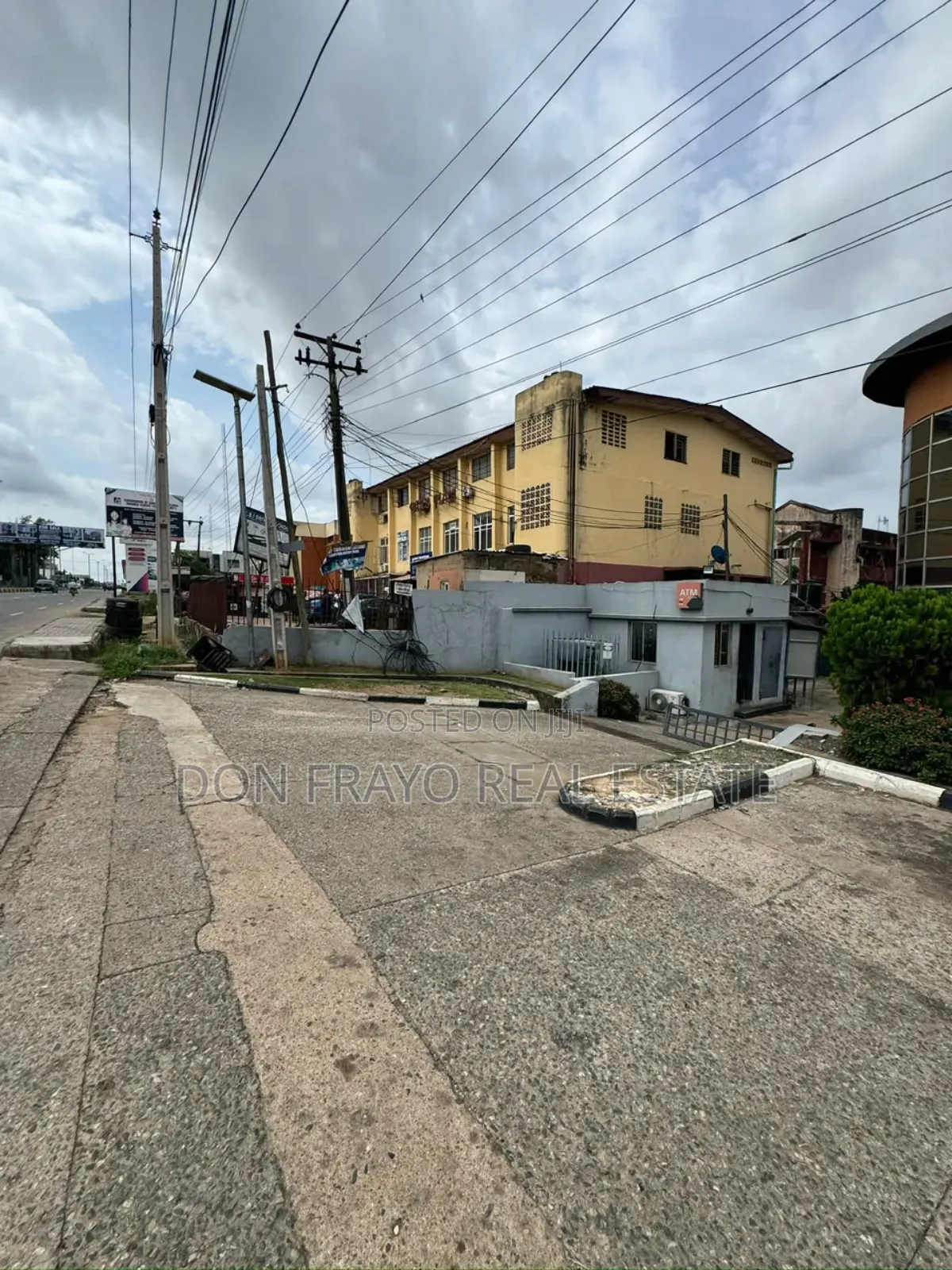 2 Floor Commercial Building for Sale at Bodija Main Road, Ibadan in Bodija