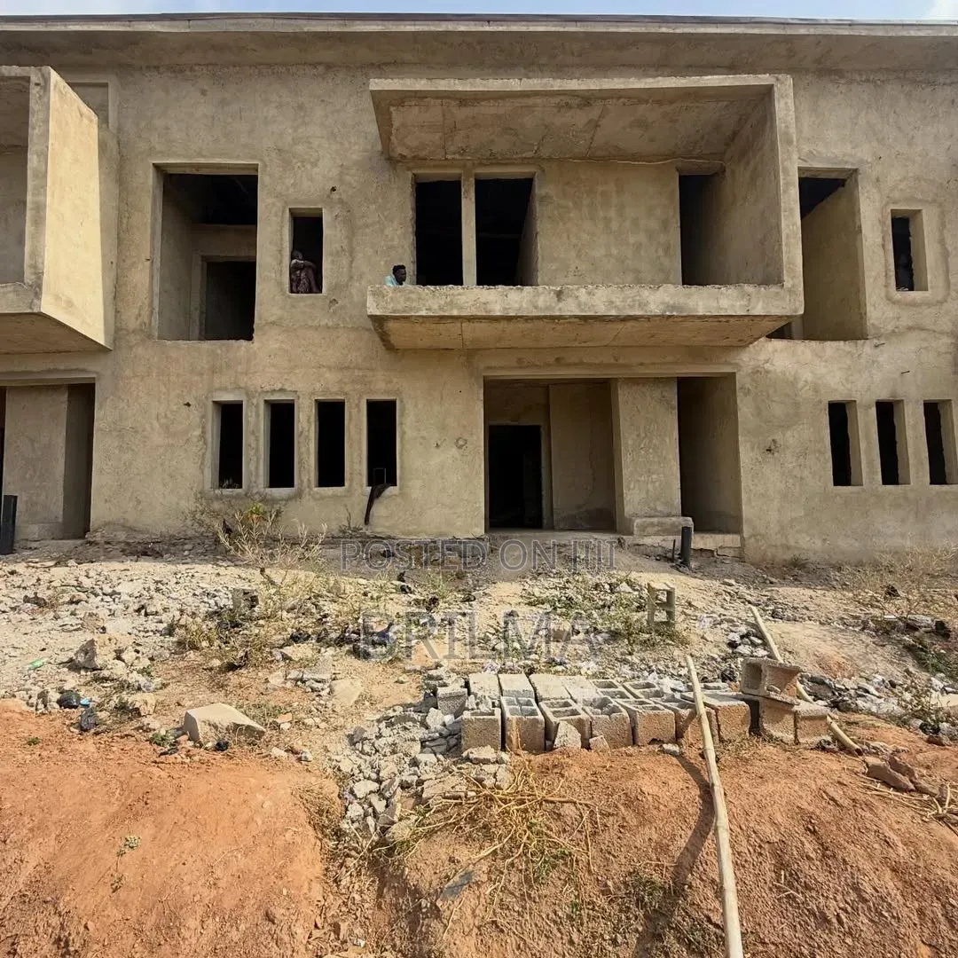 3bdrm Duplex in Asokoro for sale in Asokoro