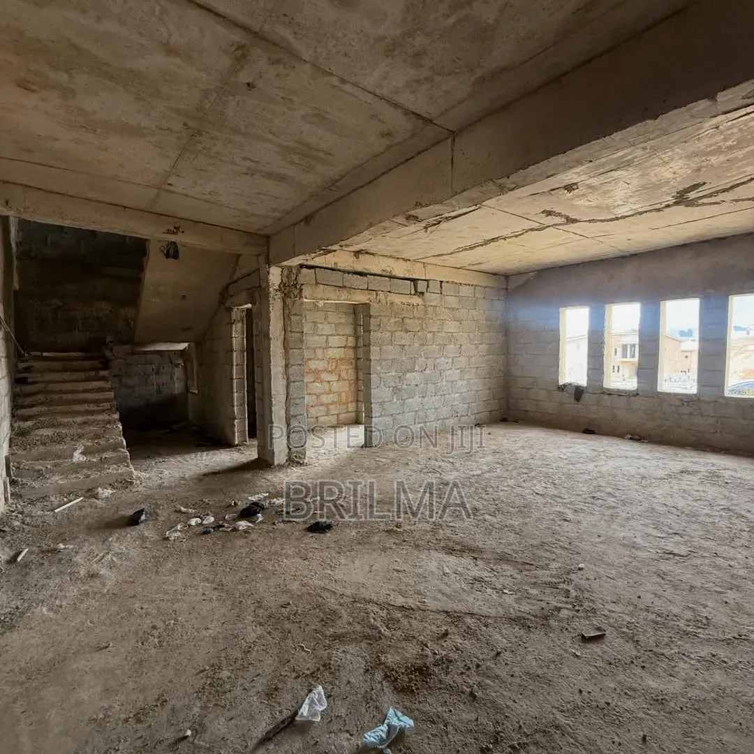 3bdrm Duplex in Asokoro for sale in Asokoro