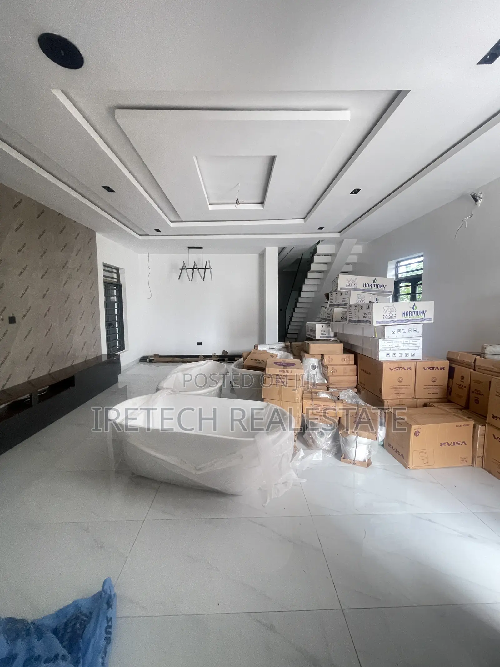5bdrm Duplex in Ajah, Off Lekki-Epe Expressway for sale in Off Lekki-Epe Expressway