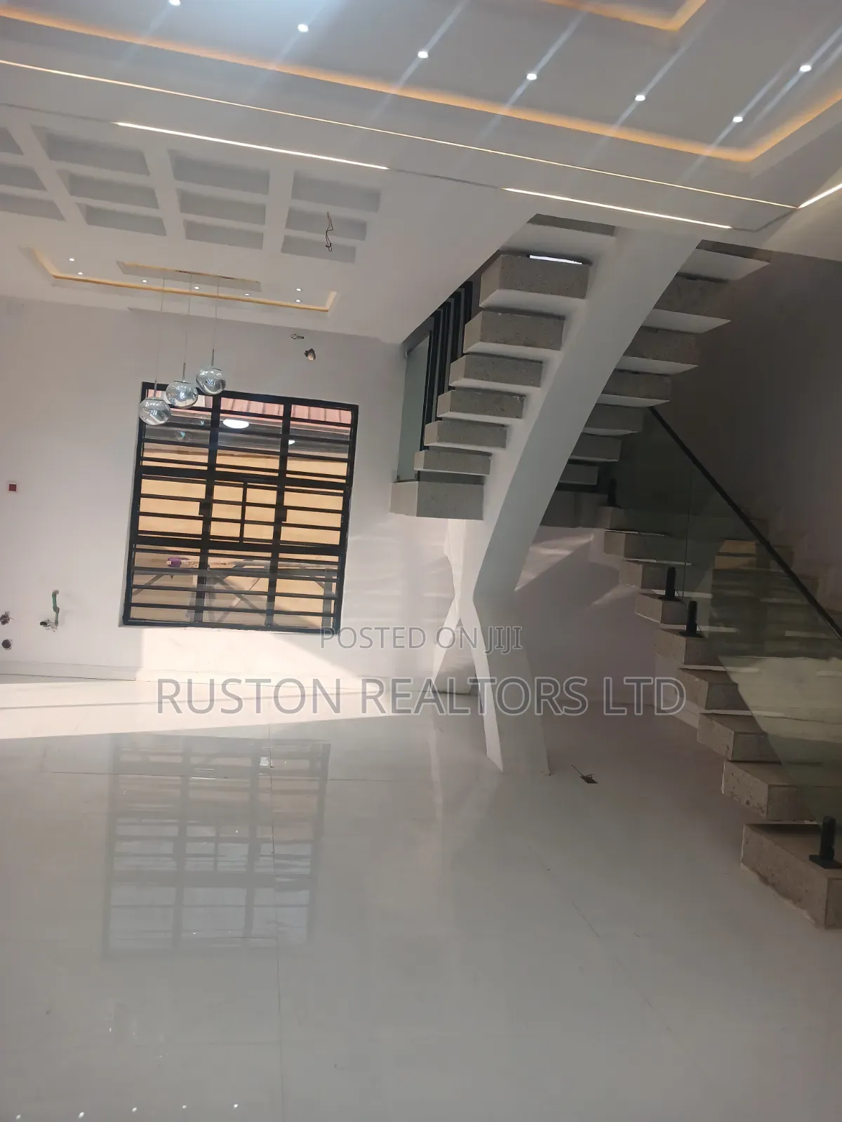 4bdrm Mansion in Ibadan for sale in Ibadan
