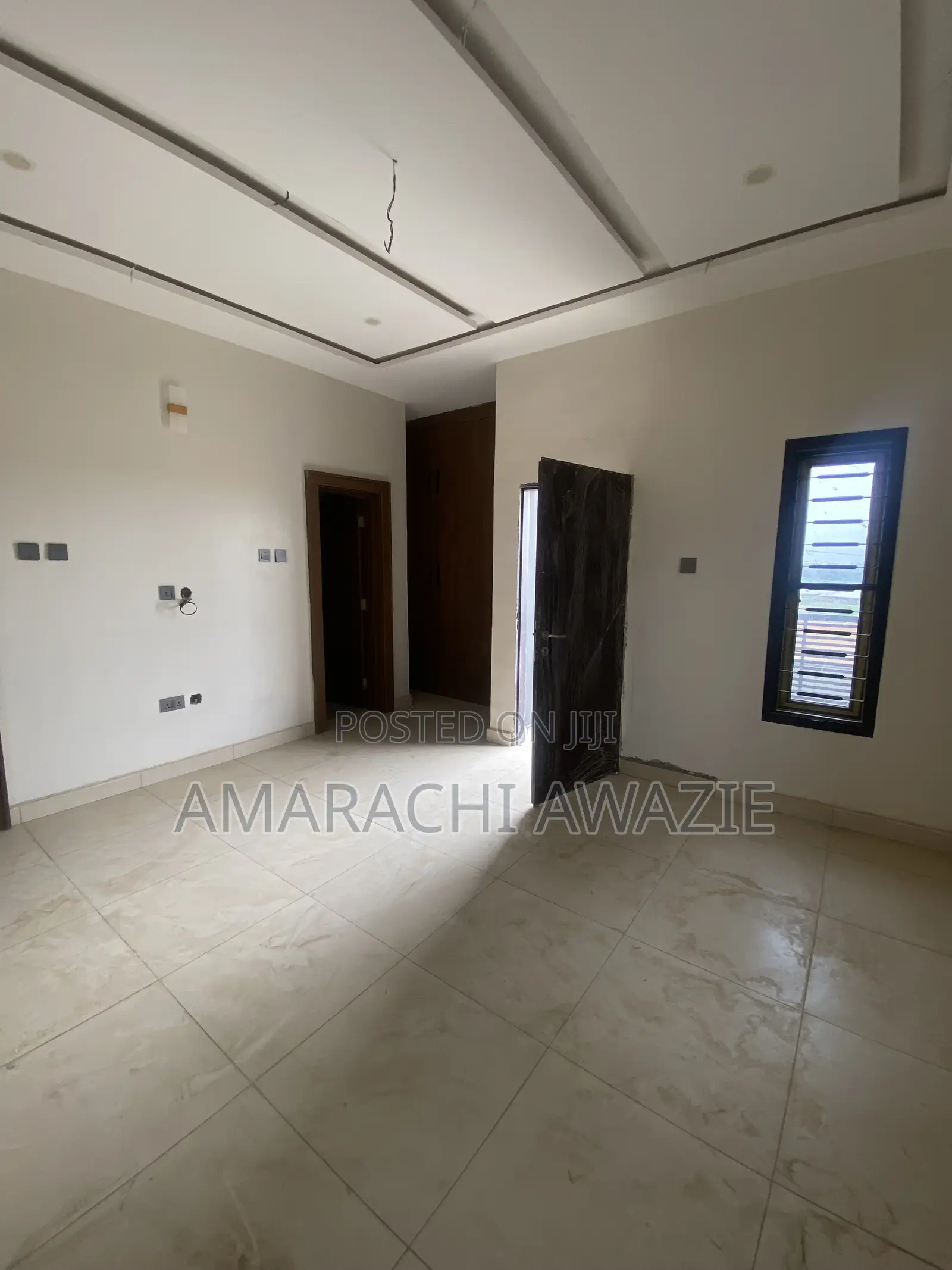 3bdrm Block of Flats in Queens Estate, Idu for rent in Idu