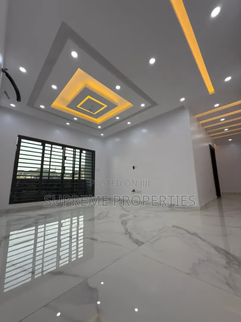 4bdrm Duplex in Kolapo Ishola Gra, Ibadan for rent in Ibadan