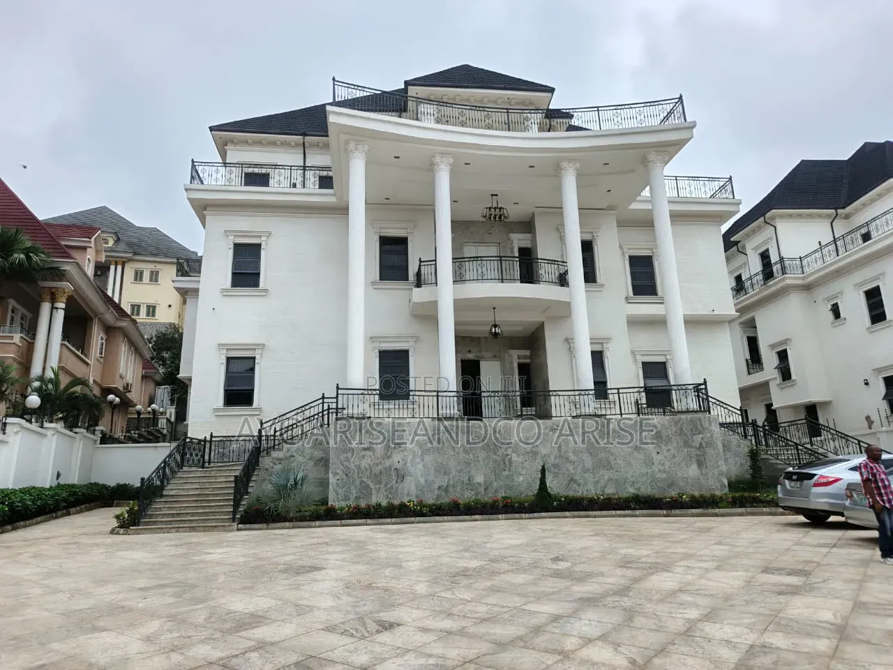 8bdrm Maisonette in Maitama for sale in Maitama