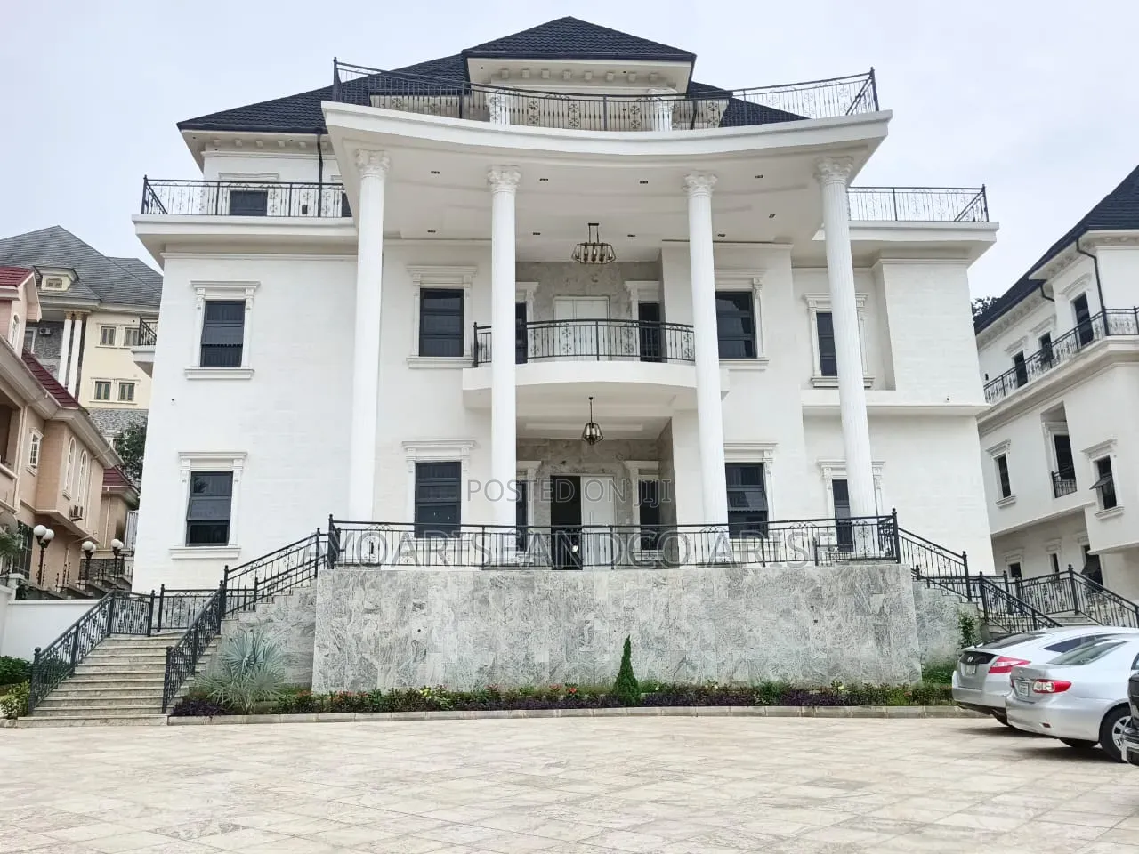 8bdrm Maisonette in Maitama for sale in Maitama