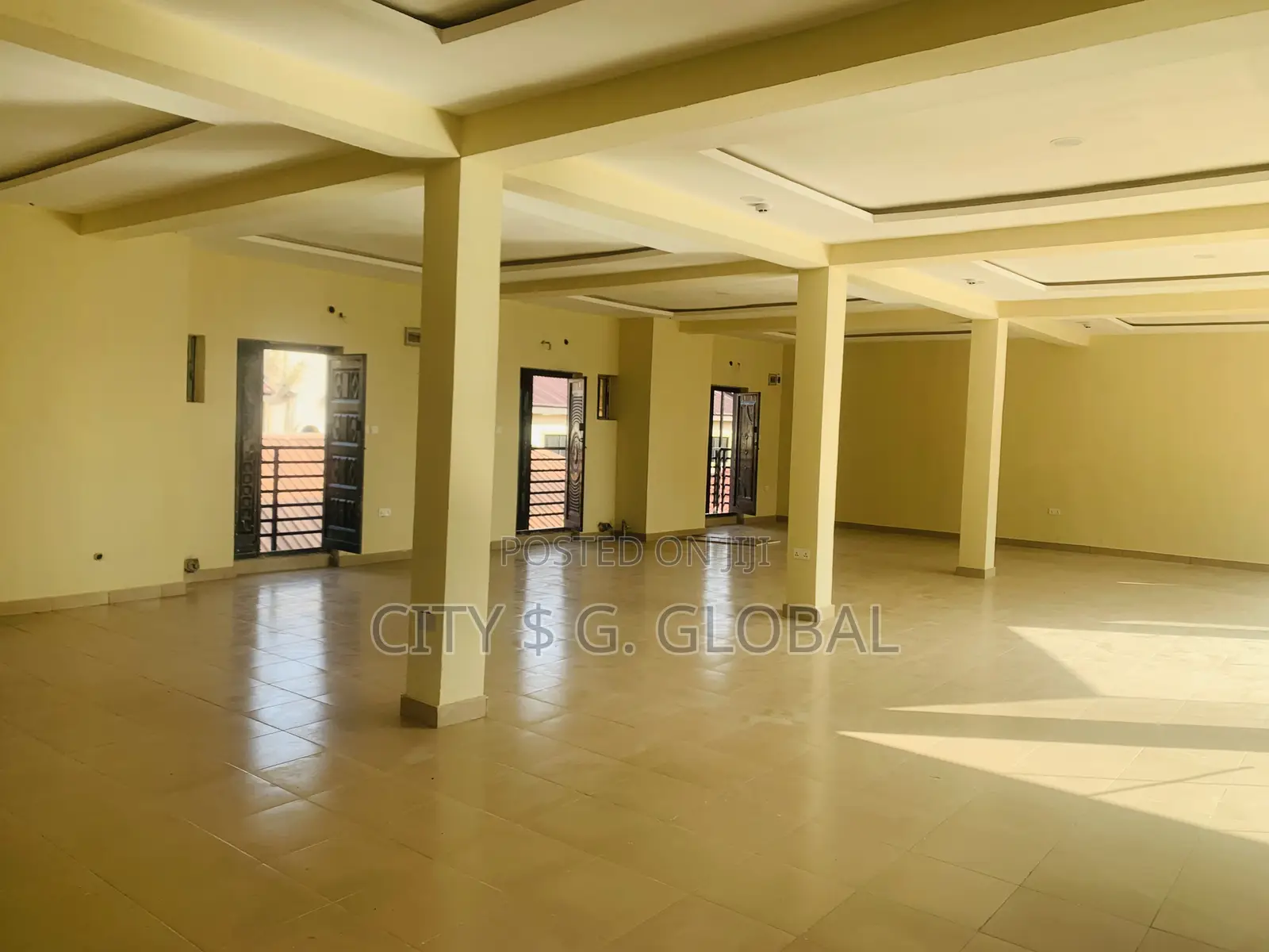 A Shop Space for Rent in Gwarinpa in Dape