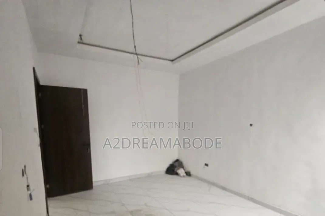 2bdrm Apartment in Magodo, GRA Phase 2 Shangisha for sale in GRA Phase 2 Shangisha