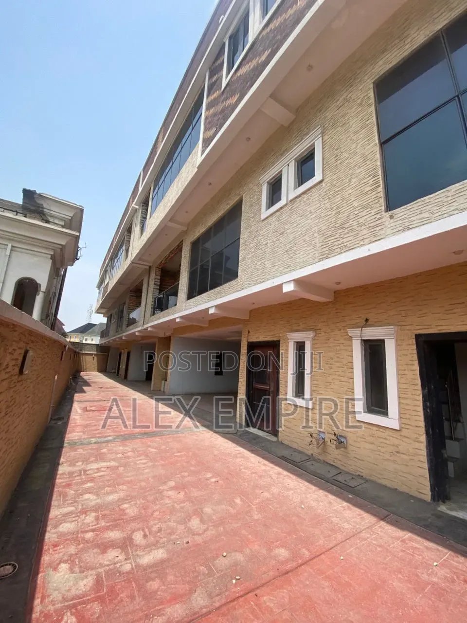 5bdrm Duplex in Festac for sale in Festac