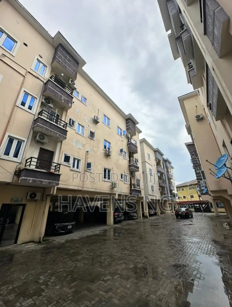Furnished 1bdrm Apartment in Obio-Akpor for sale in Obio-Akpor