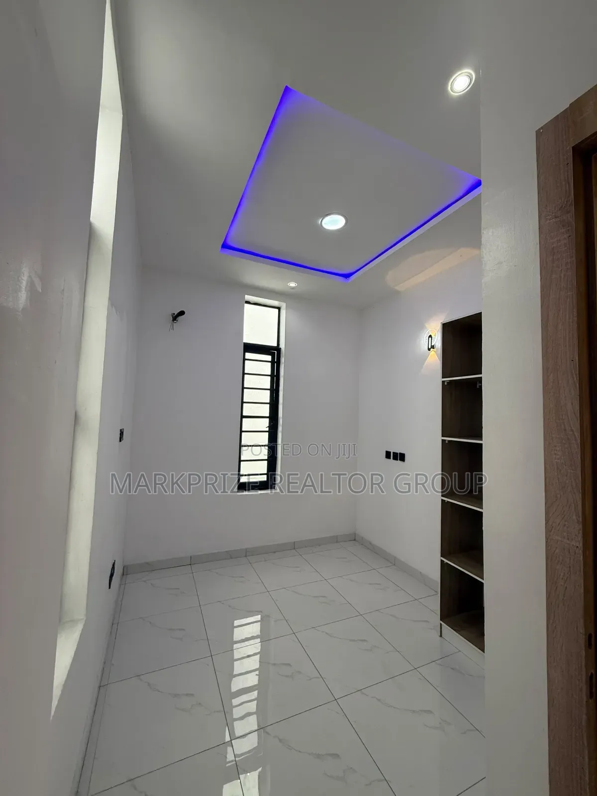 4bdrm Duplex in Chevron Lekki for sale in Chevron