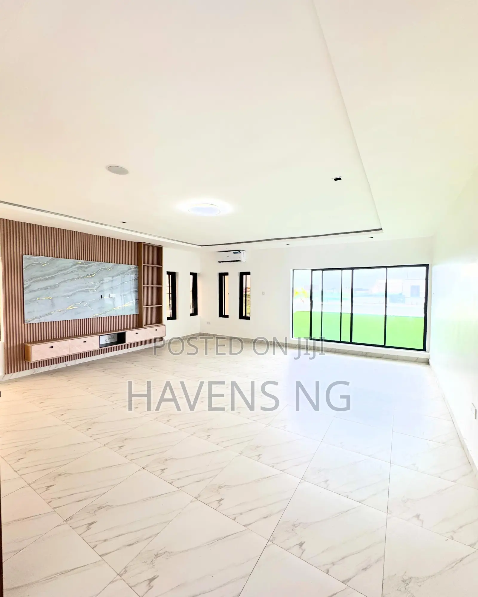 6bdrm Duplex in Lekki Phase 2 for sale in Lekki Phase 2