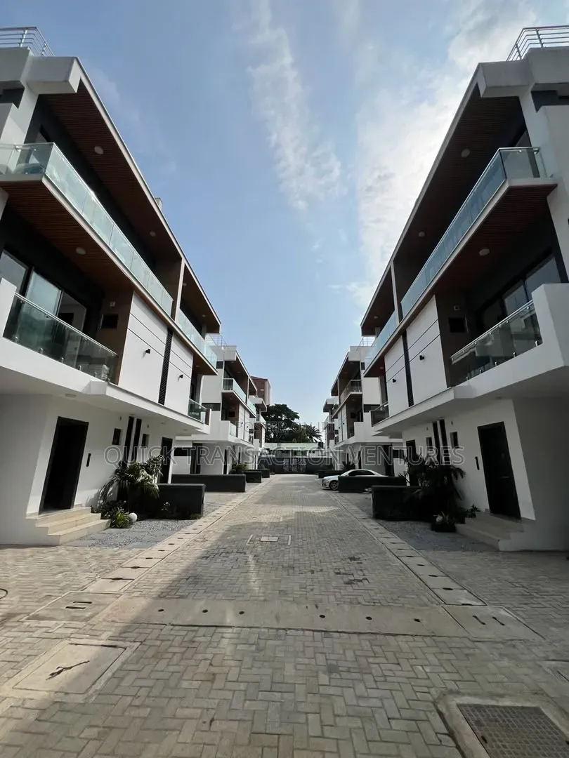 4bdrm Duplex in Old Ikoyi for rent in Old Ikoyi