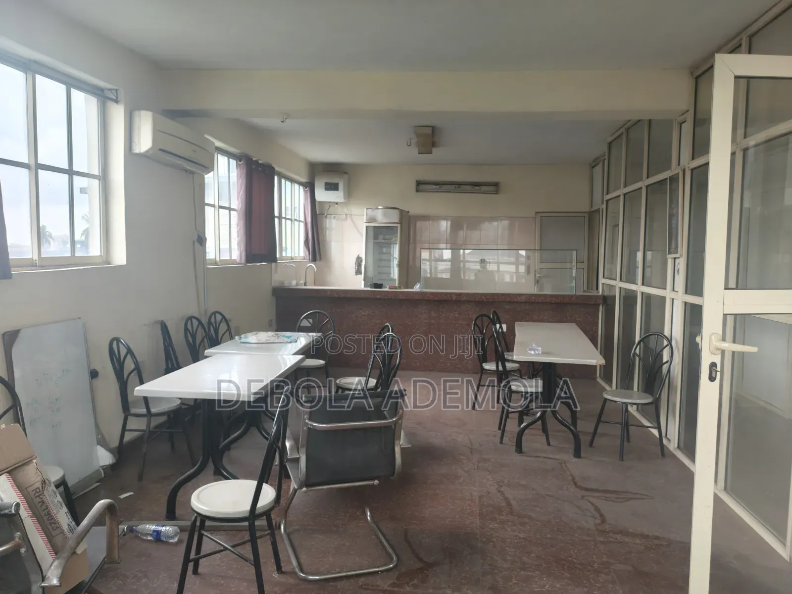 20bdrm House in Adeniyi Jones for sale in Adeniyi Jones