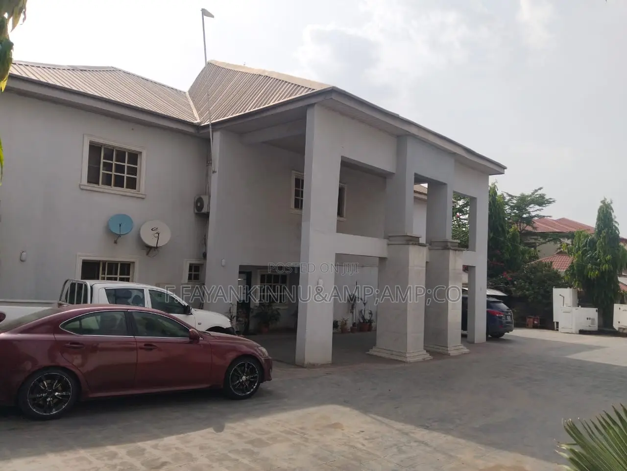 17bdrm House in Utako for sale in Utako