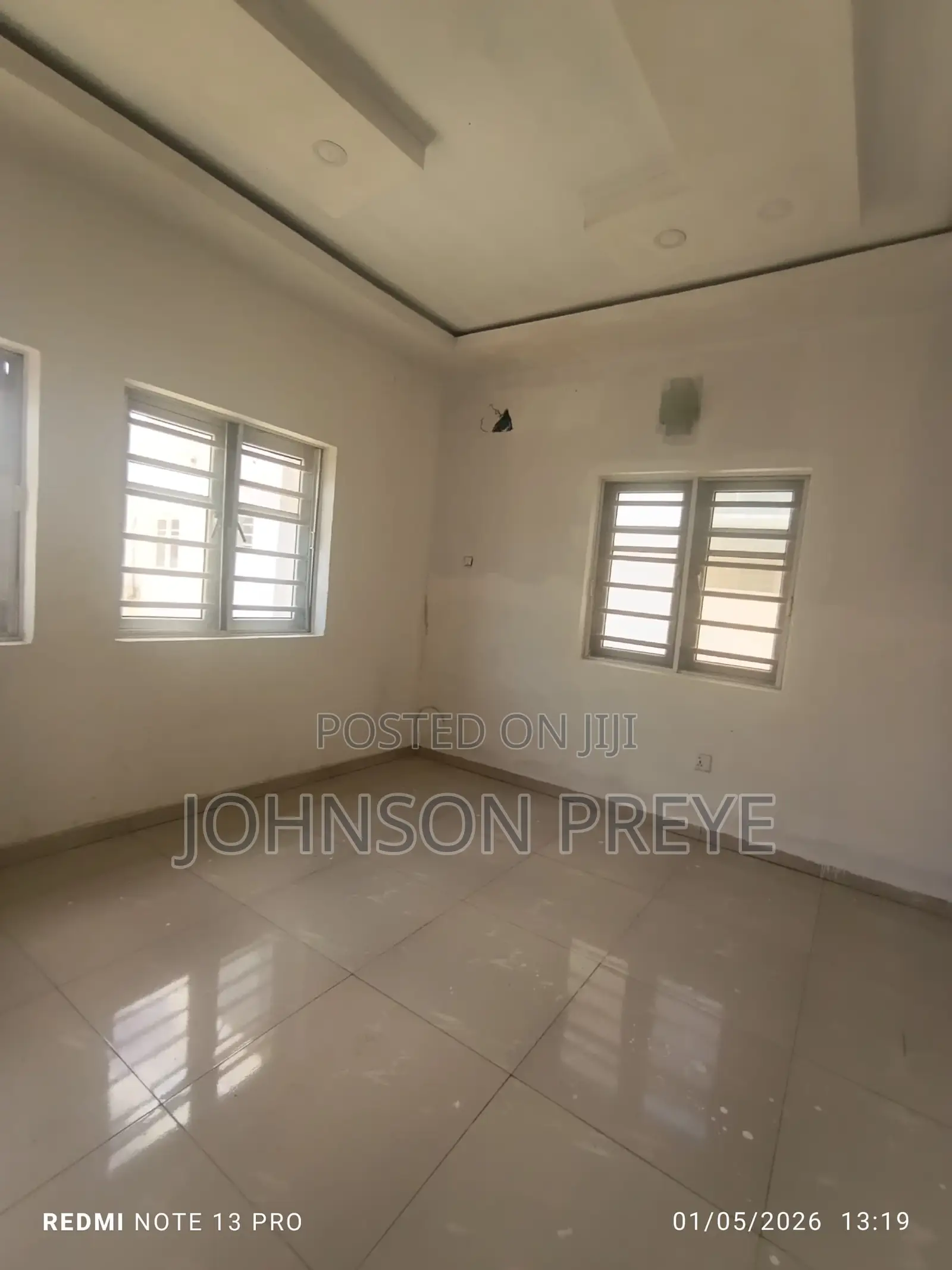 Luxury 5 Bedrooms for Office Use in Lekki Phase 1