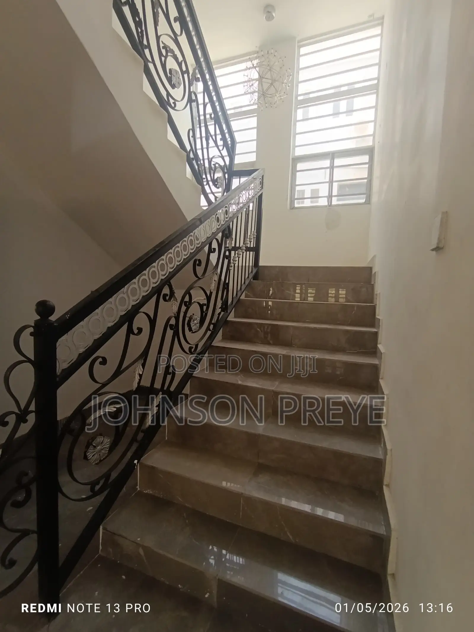 Luxury 5 Bedrooms for Office Use in Lekki Phase 1