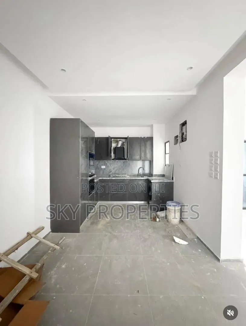 2bdrm Maisonette in Ilasan, Ikate for rent in Ikate
