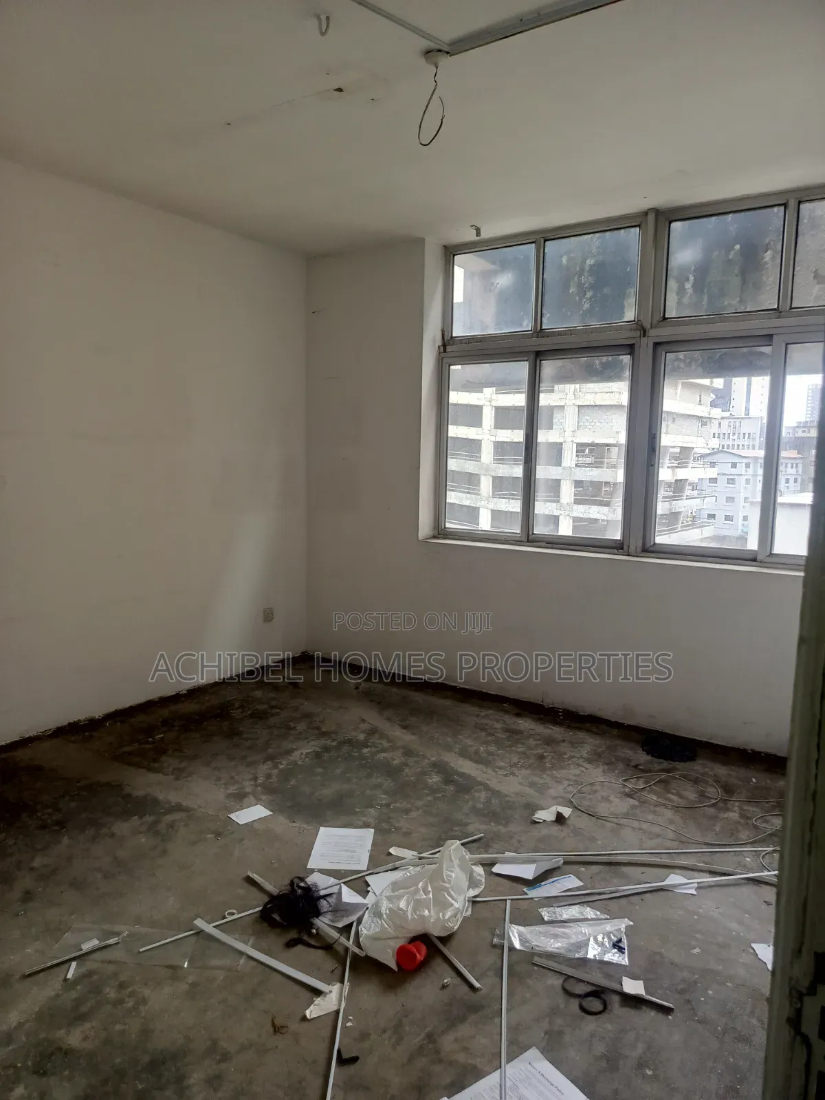 A 107 Square Meter Office Space in Lagos Island in C.M.S