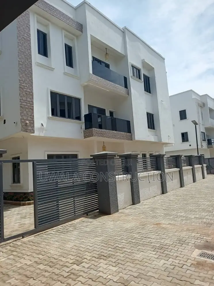 7bdrm Mansion in Asokoro for sale in Asokoro
