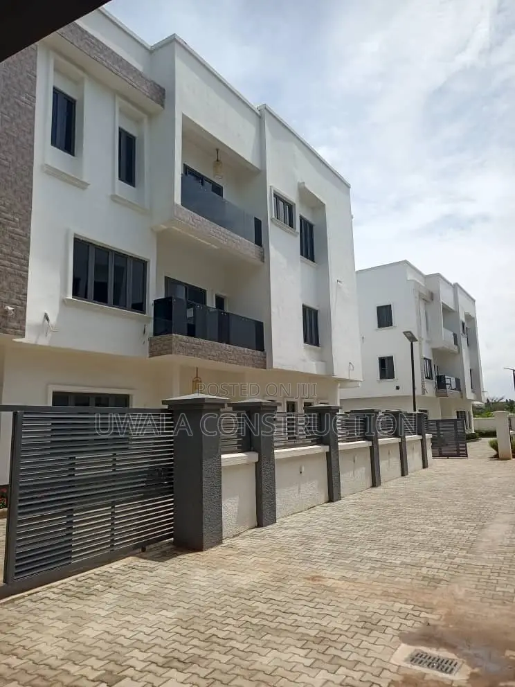 7bdrm Mansion in Asokoro for sale in Asokoro