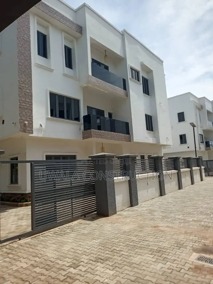7bdrm Mansion in Asokoro for sale in Asokoro