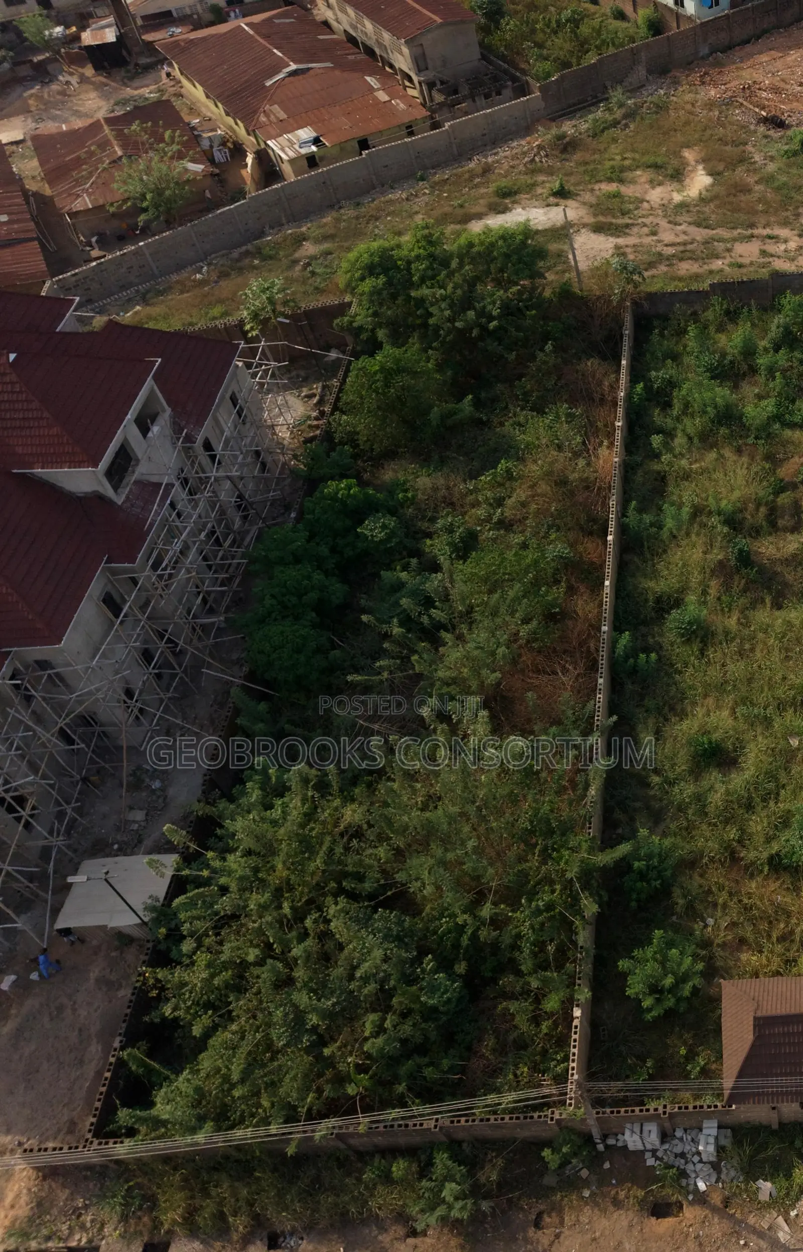 Premium 798sqm Dry Land in Kolapo Ishola Gra, Akobo in Akobo