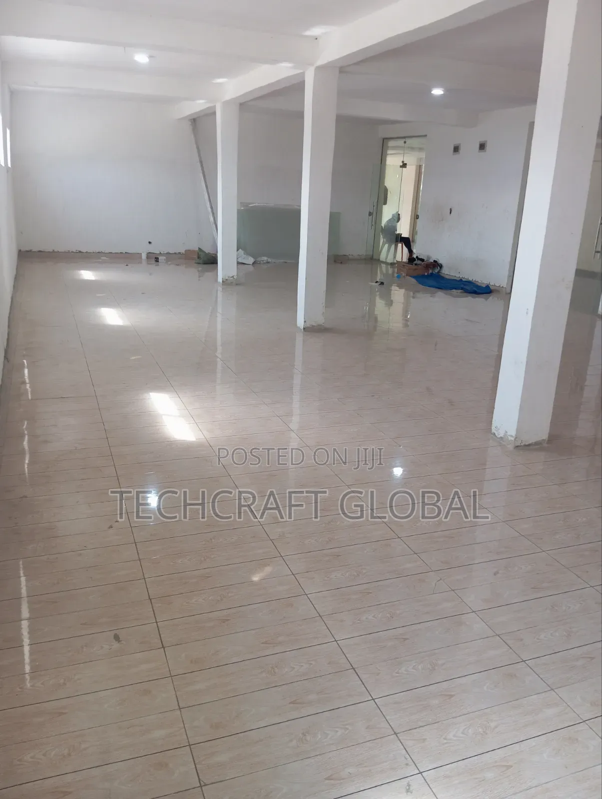Massive Spacious Shop/Warehouse to Let Facing the Express in Olokonla