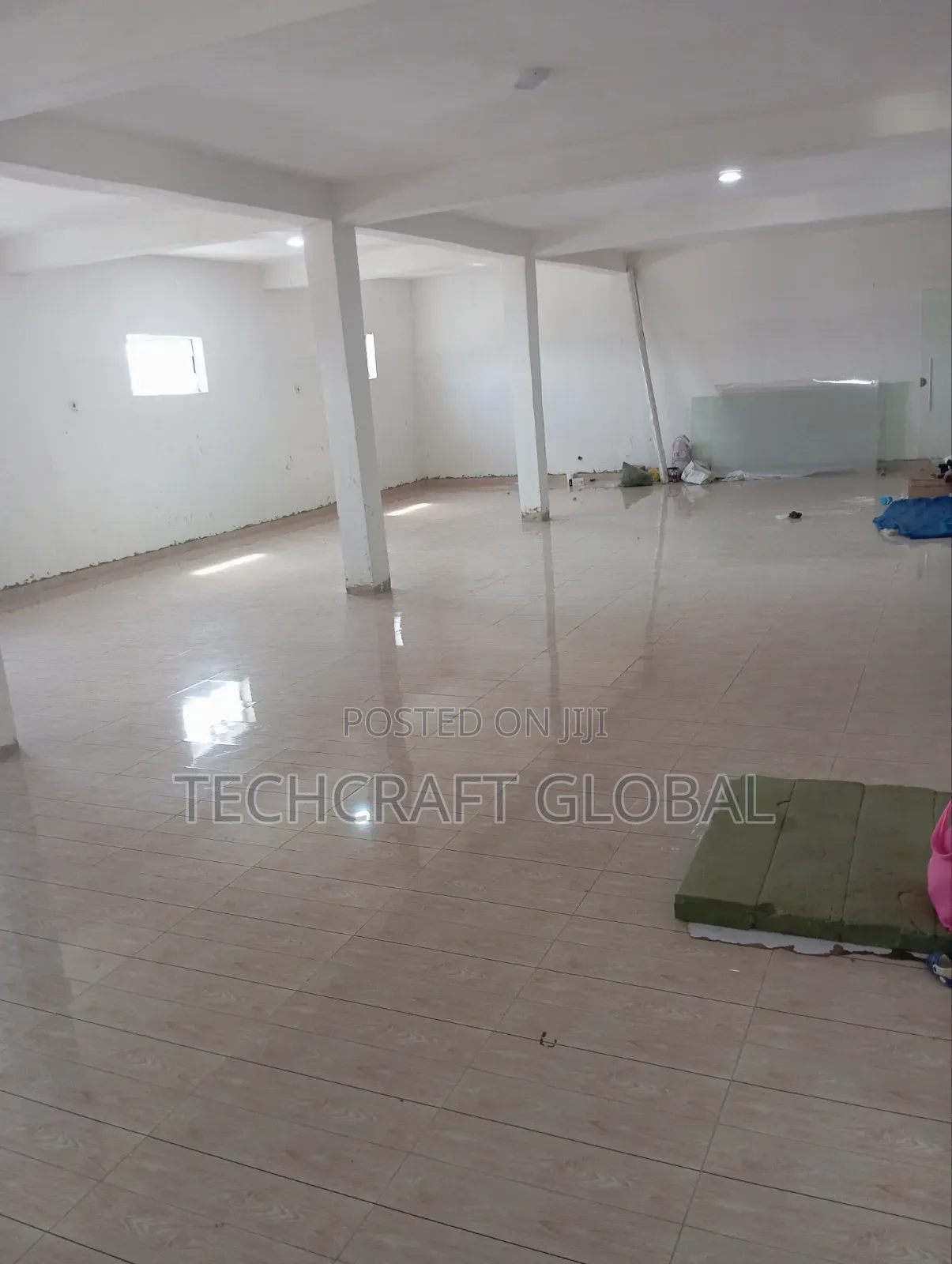 Massive Spacious Shop/Warehouse to Let Facing the Express in Olokonla