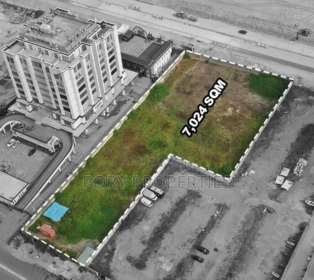Land for Sale in Ahmadu Bello Way