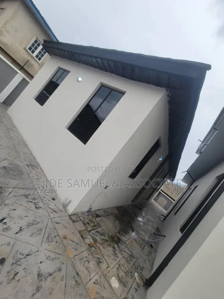 Furnished Mini Flat in Ayobo for rent in Ayobo