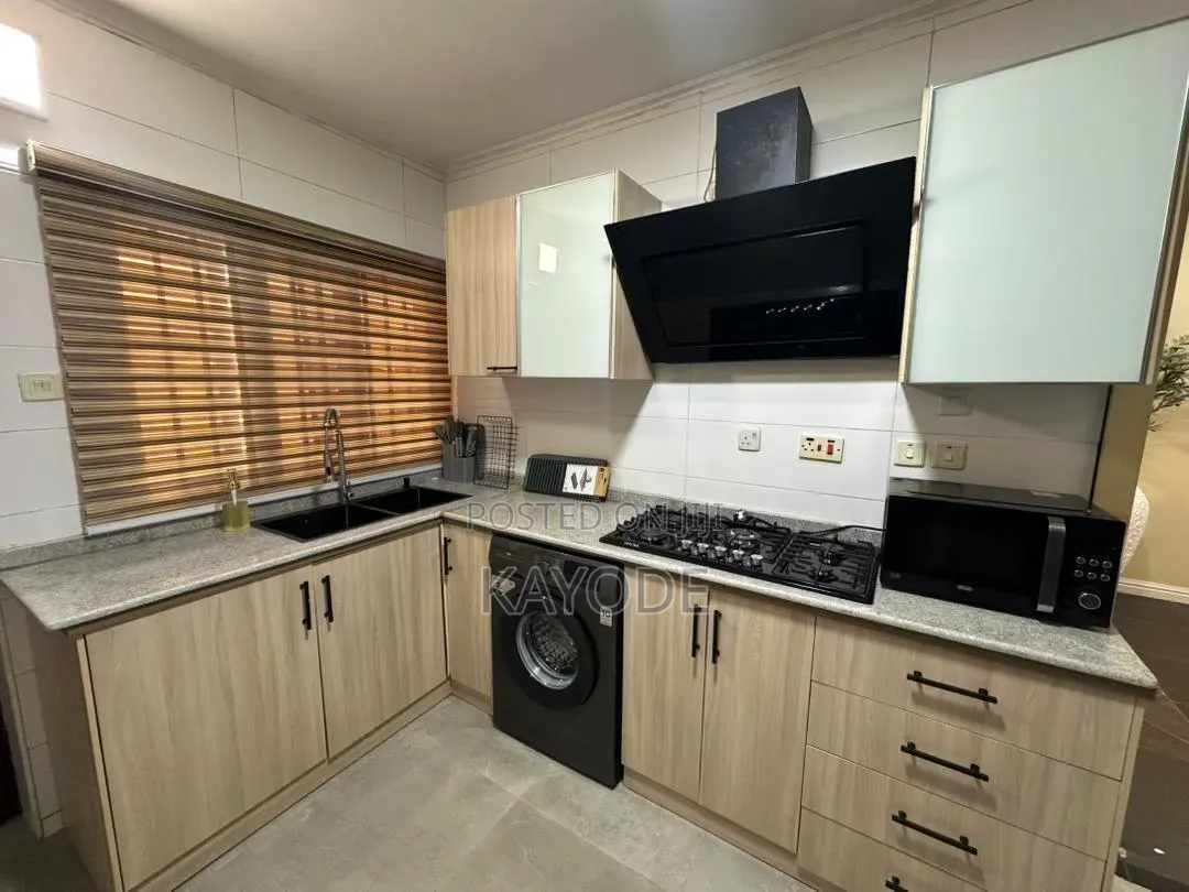 Furnished 3bdrm Apartment in Ilubirin 1, Osborne Foreshore Estate in Osborne Foreshore Estate