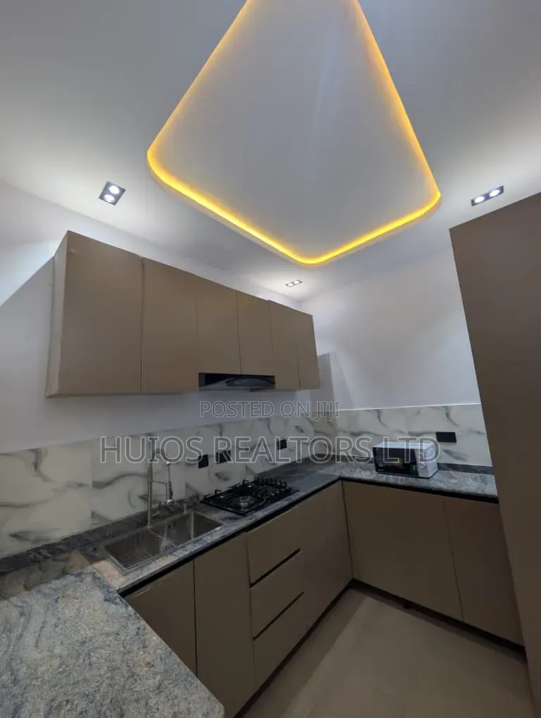 3bdrm Bungalow in Iwo Road for sale in Iwo Road