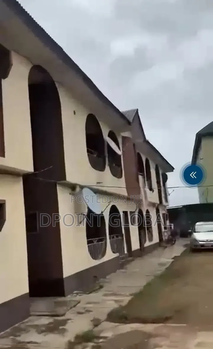 12bdrm Block of Flats in In Estate, New Oko Oba for sale in New Oko Oba