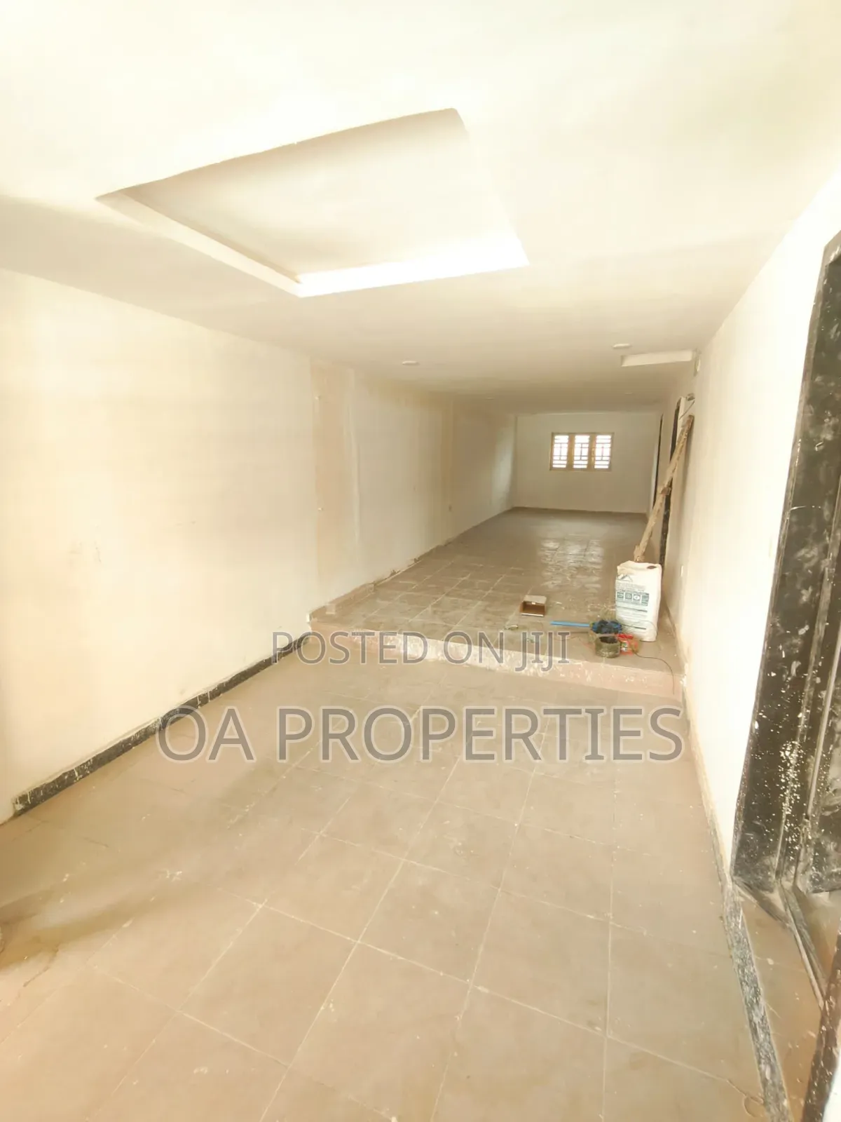 4bedroom Flat at Opp Ui, Along Ui First Gate, Ui Ibadan. 3m/Annum in Ibadan