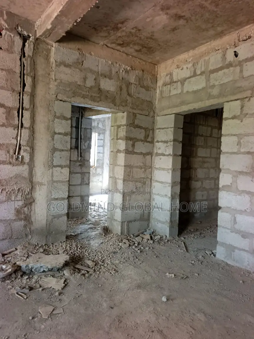 3bdrm Block of Flats in Federal Mortgage, Sabon Lugbe for sale in Sabon Lugbe