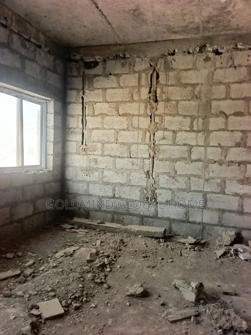 3bdrm Block of Flats in Federal Mortgage, Sabon Lugbe for sale in Sabon Lugbe