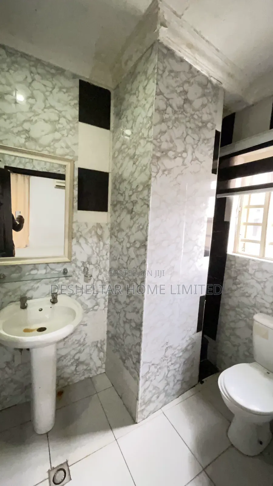 3bdrm Shared Apartment in Southern View Estate, Chevron for rent in Chevron