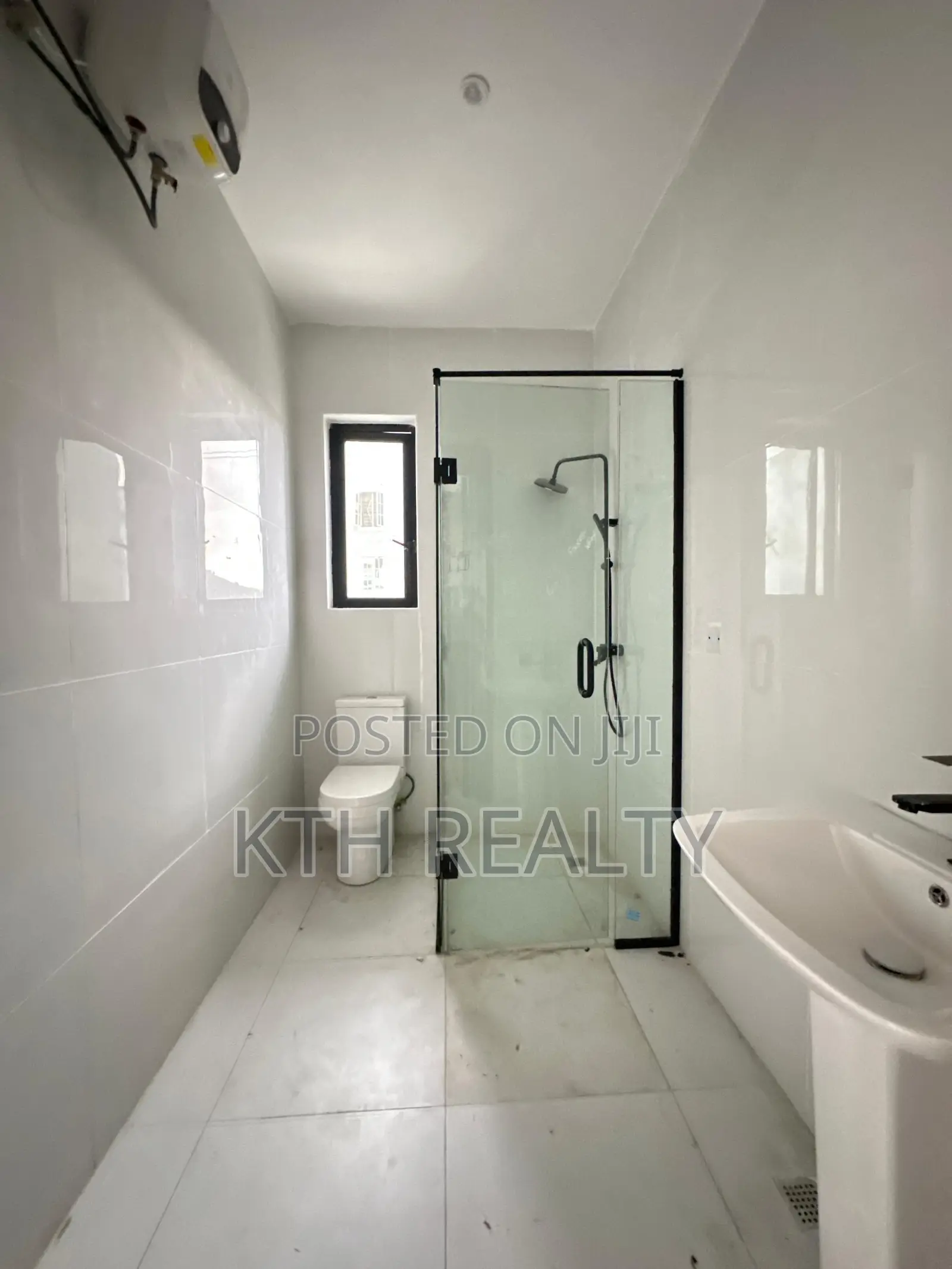 3bdrm Penthouse in Lekki for sale in Lekki Phase 1