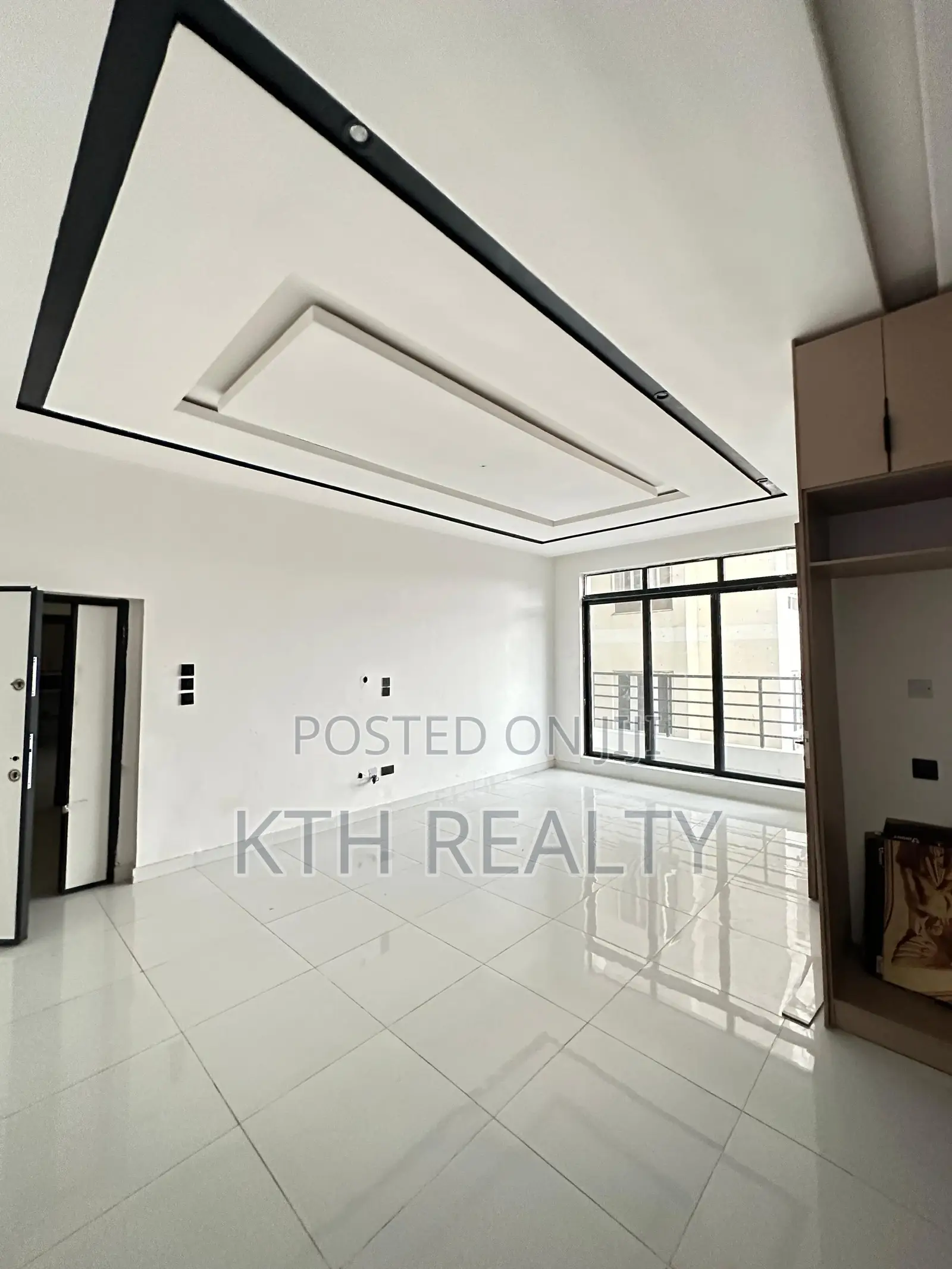 3bdrm Penthouse in Lekki for sale in Lekki Phase 1