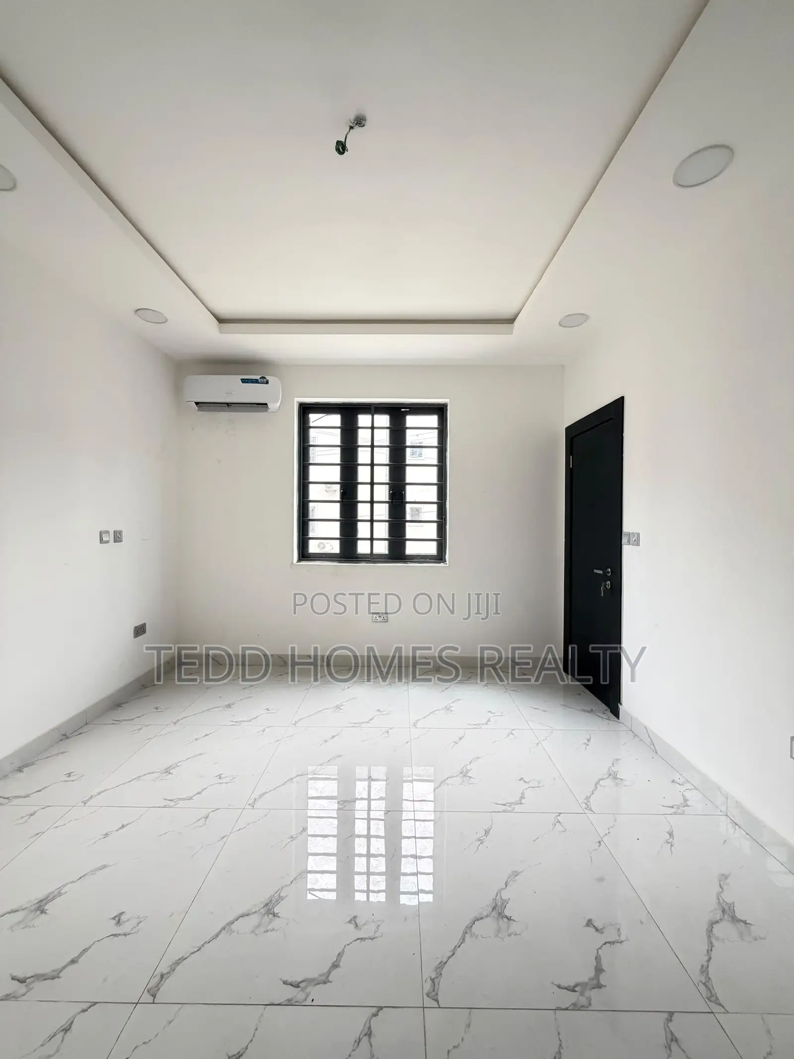 2bdrm Apartment in Lekki for sale in Lekki Phase 1