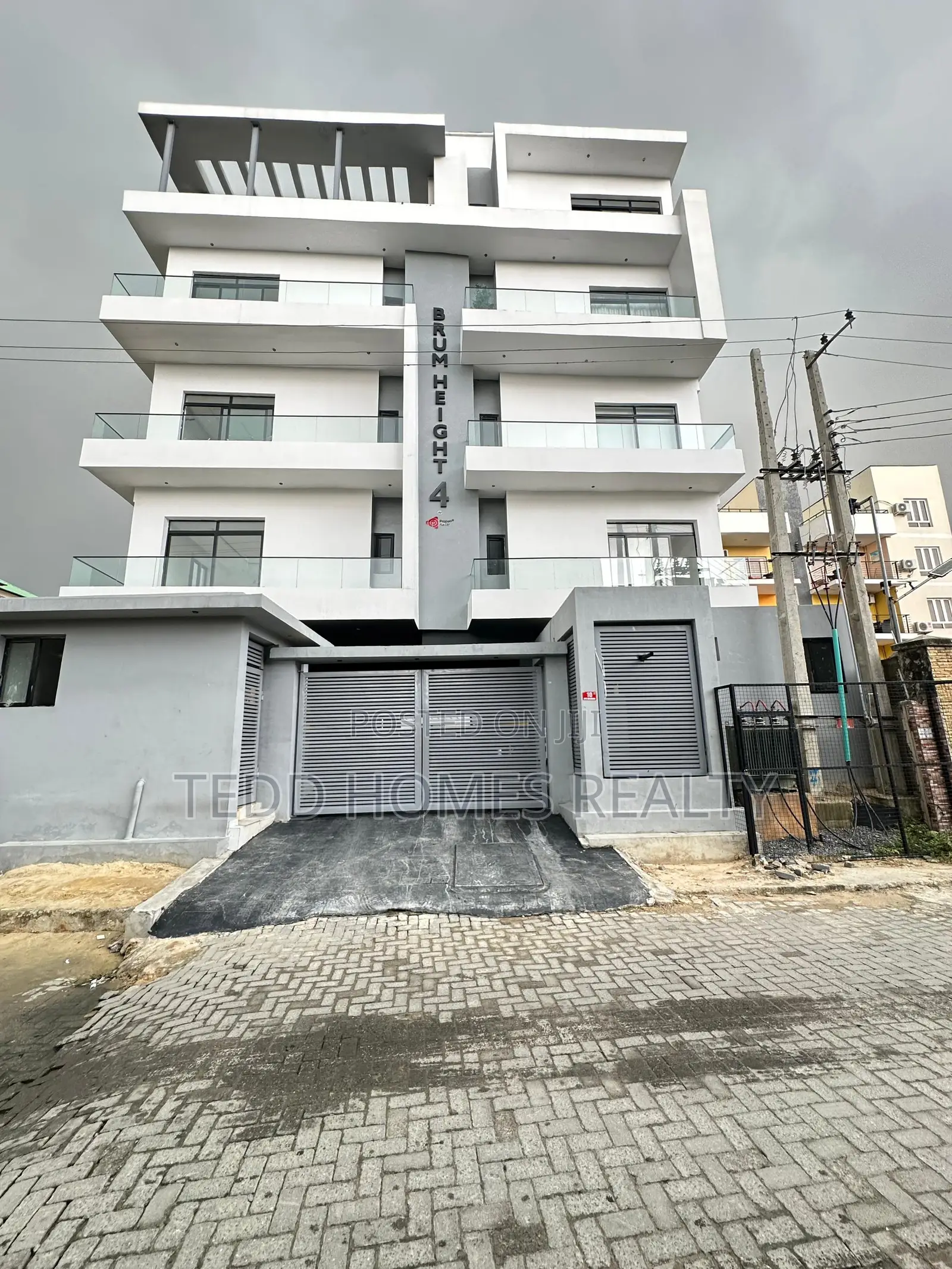 2bdrm Apartment in Lekki for sale in Lekki Phase 1