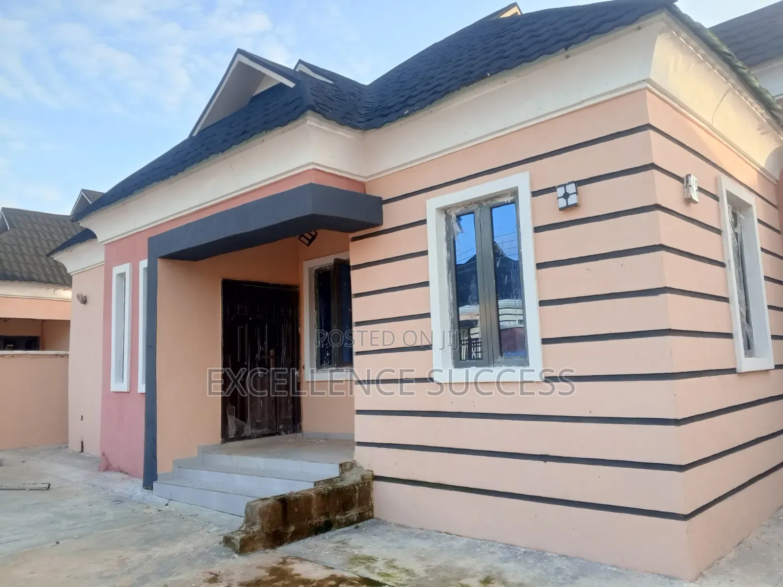 3bdrm Bungalow in Cooperative Estate, Ayobo for sale in Ayobo