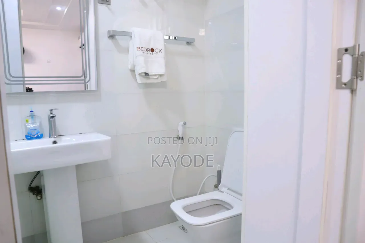 Exquisite 2 Bedroom Apartment in Ikeja GRA