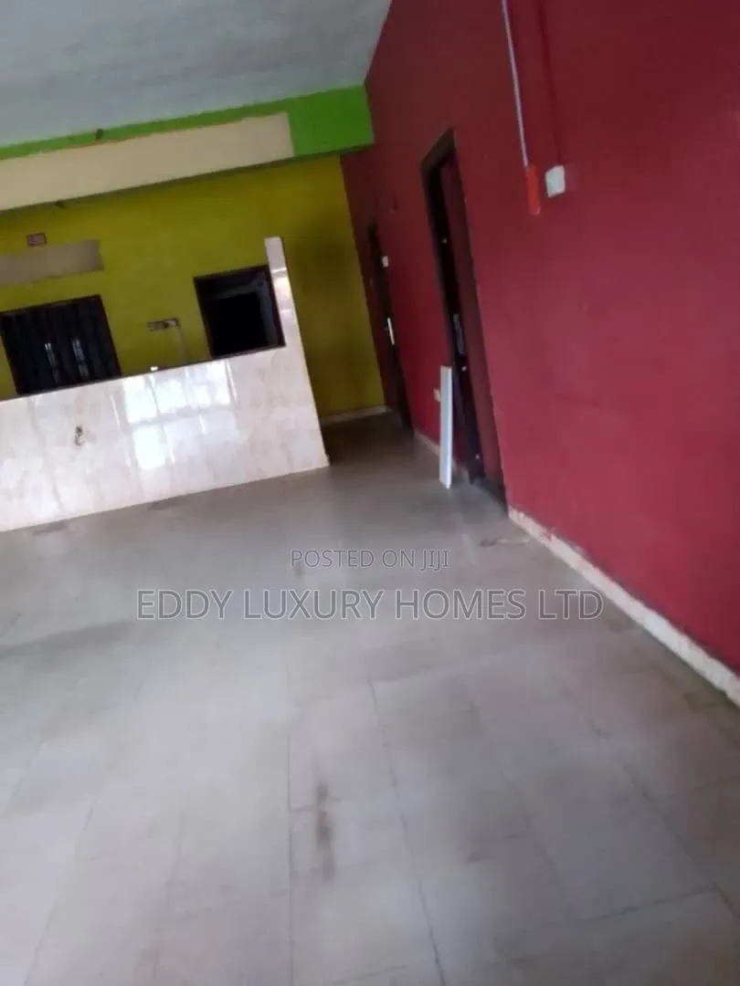 Warehouse With Offices And Apartments For Sale In Uyo in Uyo