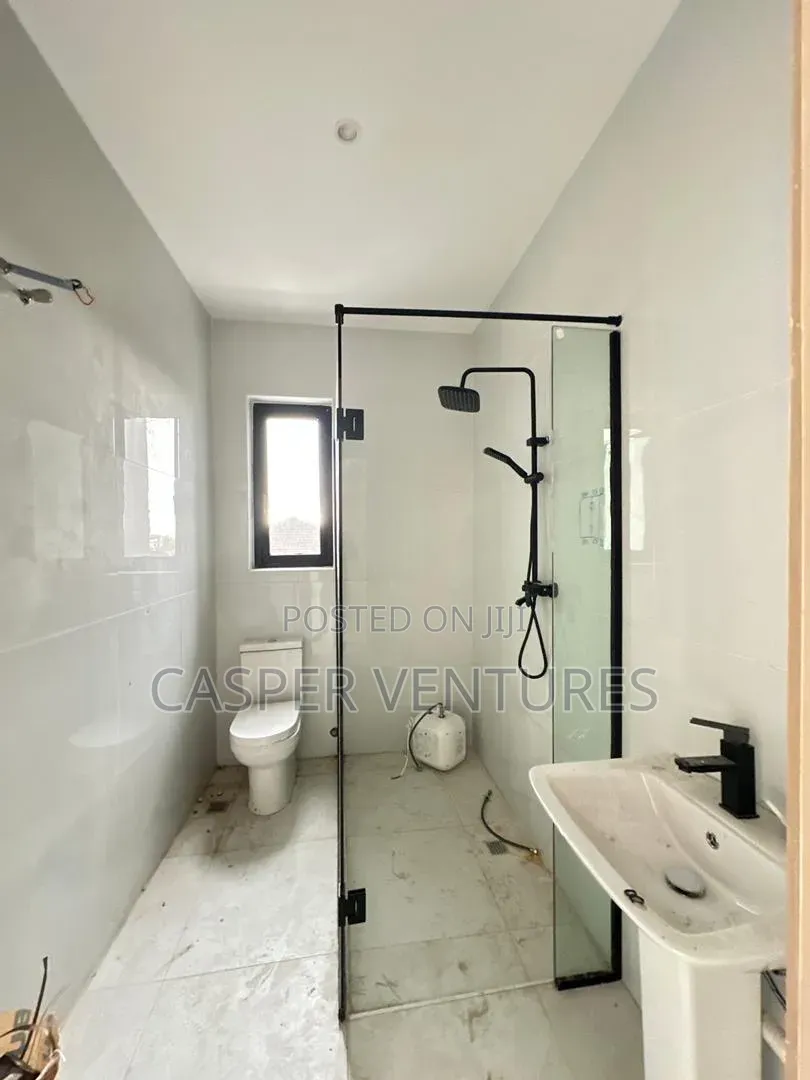 3bdrm Penthouse in Freedom, Lekki Phase 1 for sale in Lekki Phase 1