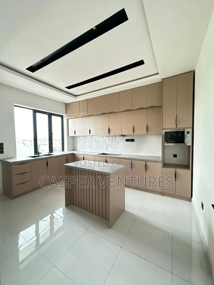 3bdrm Penthouse in Freedom, Lekki Phase 1 for sale in Lekki Phase 1