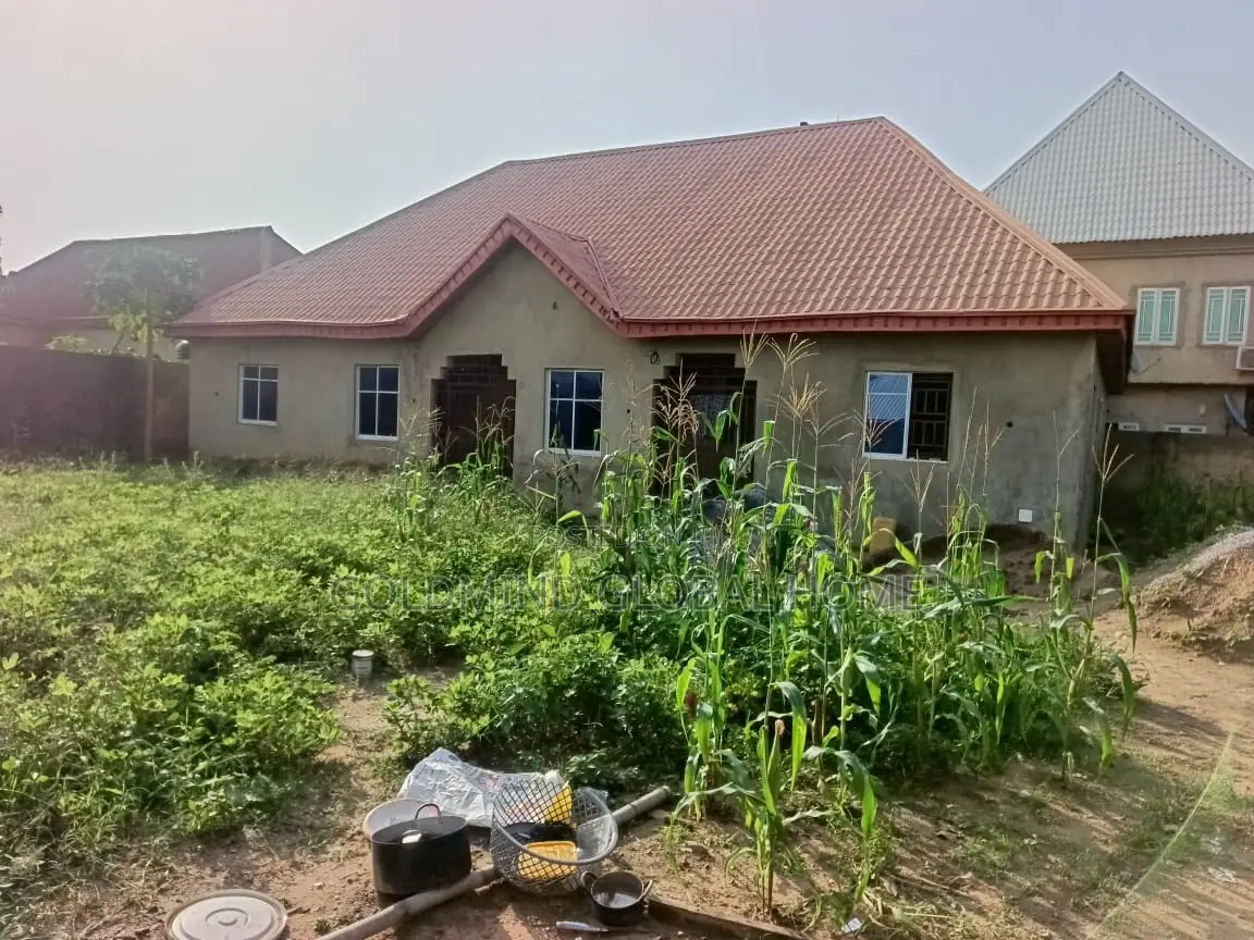 2bdrm Bungalow in Fha Estate for sale in FHA