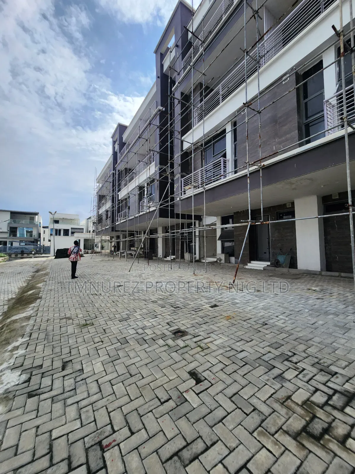 2bdrm Duplex in Osapa london for rent in Osapa london